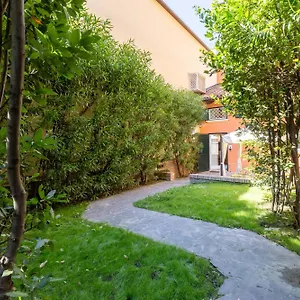 Isaia Garden - Bolognarooms Casa vacanze Bologna